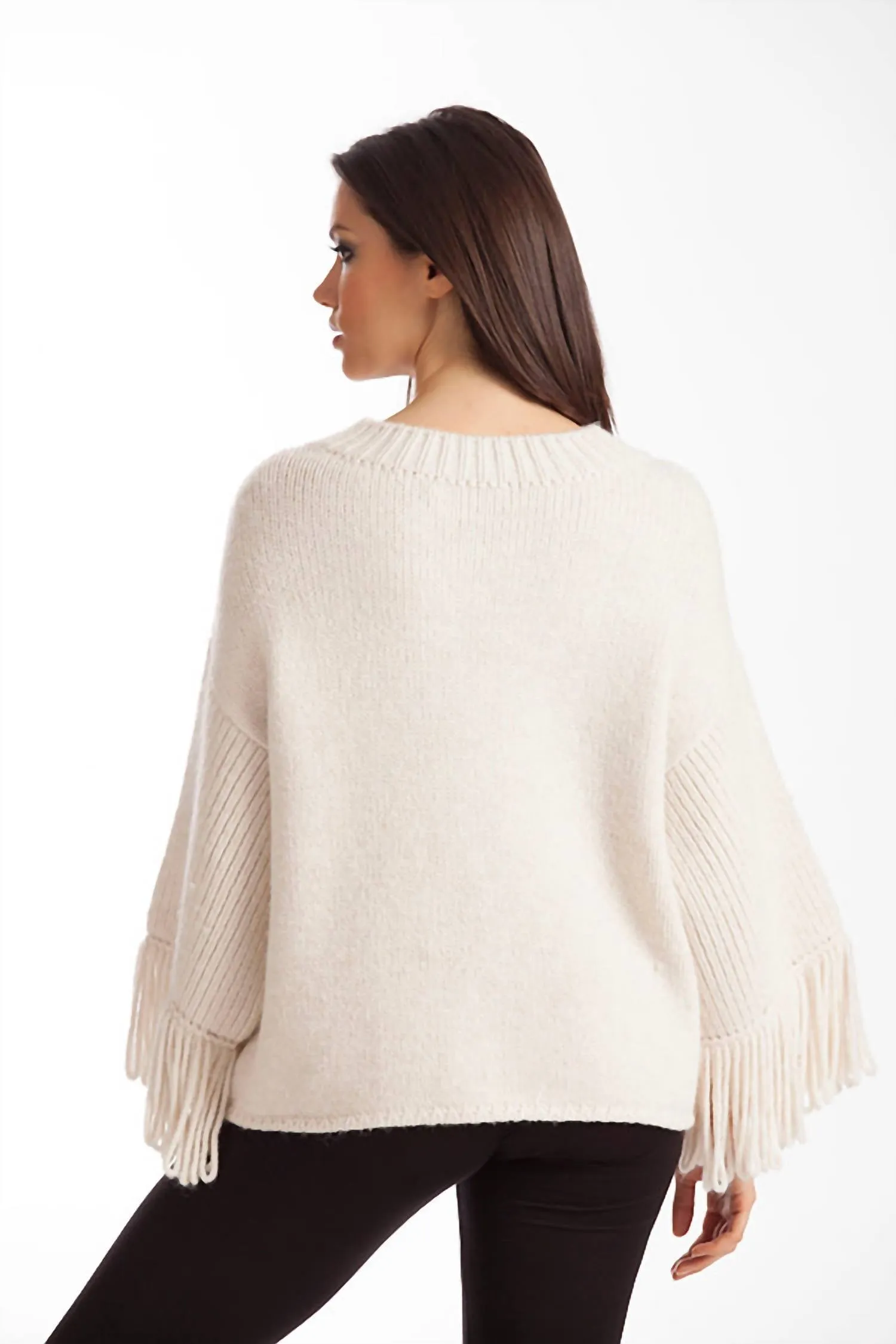 Amia Ribbed V-Neck Sweater In Ivory