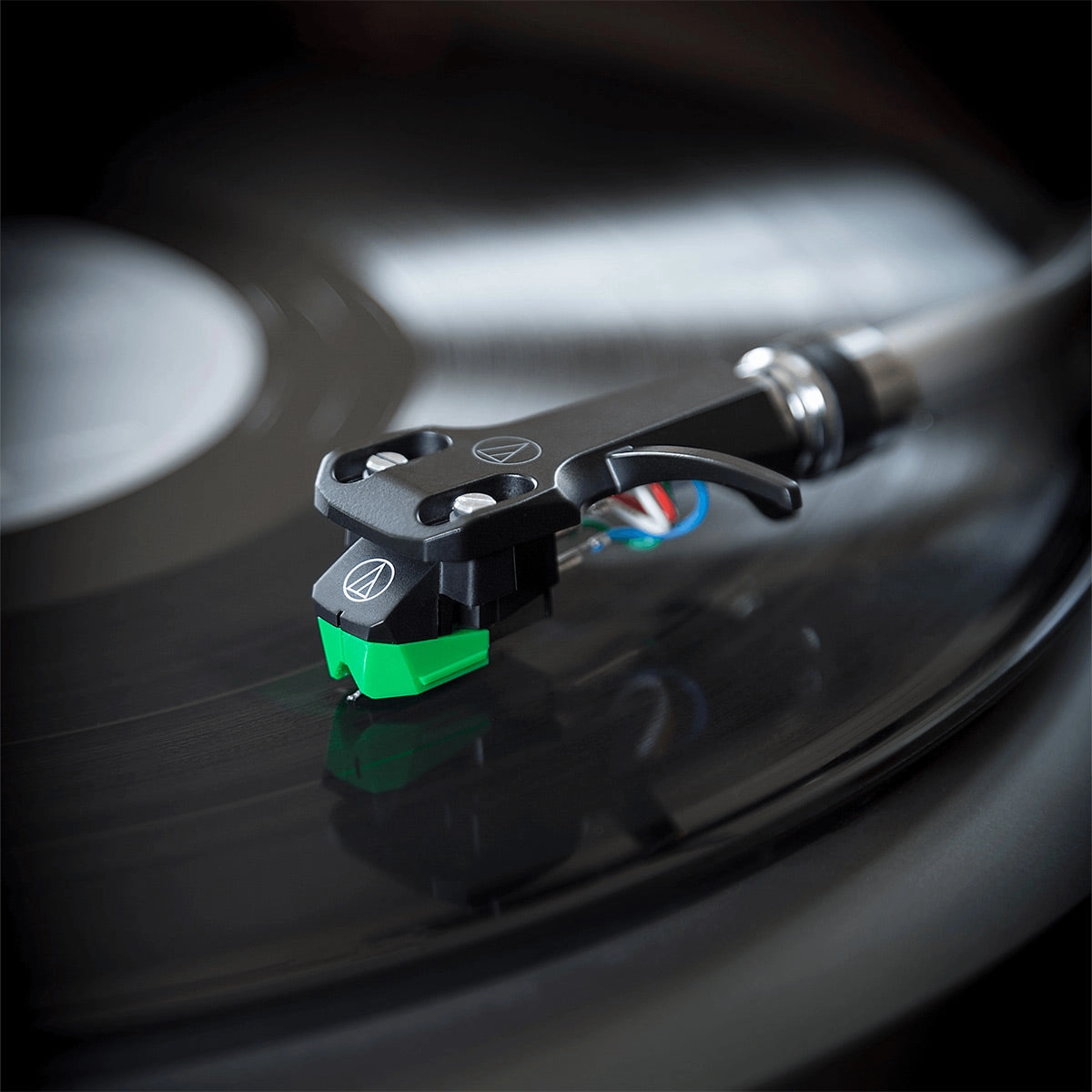Audio-Technica AT-VM95E/H Headshell & MM Cartridge Combo Kit