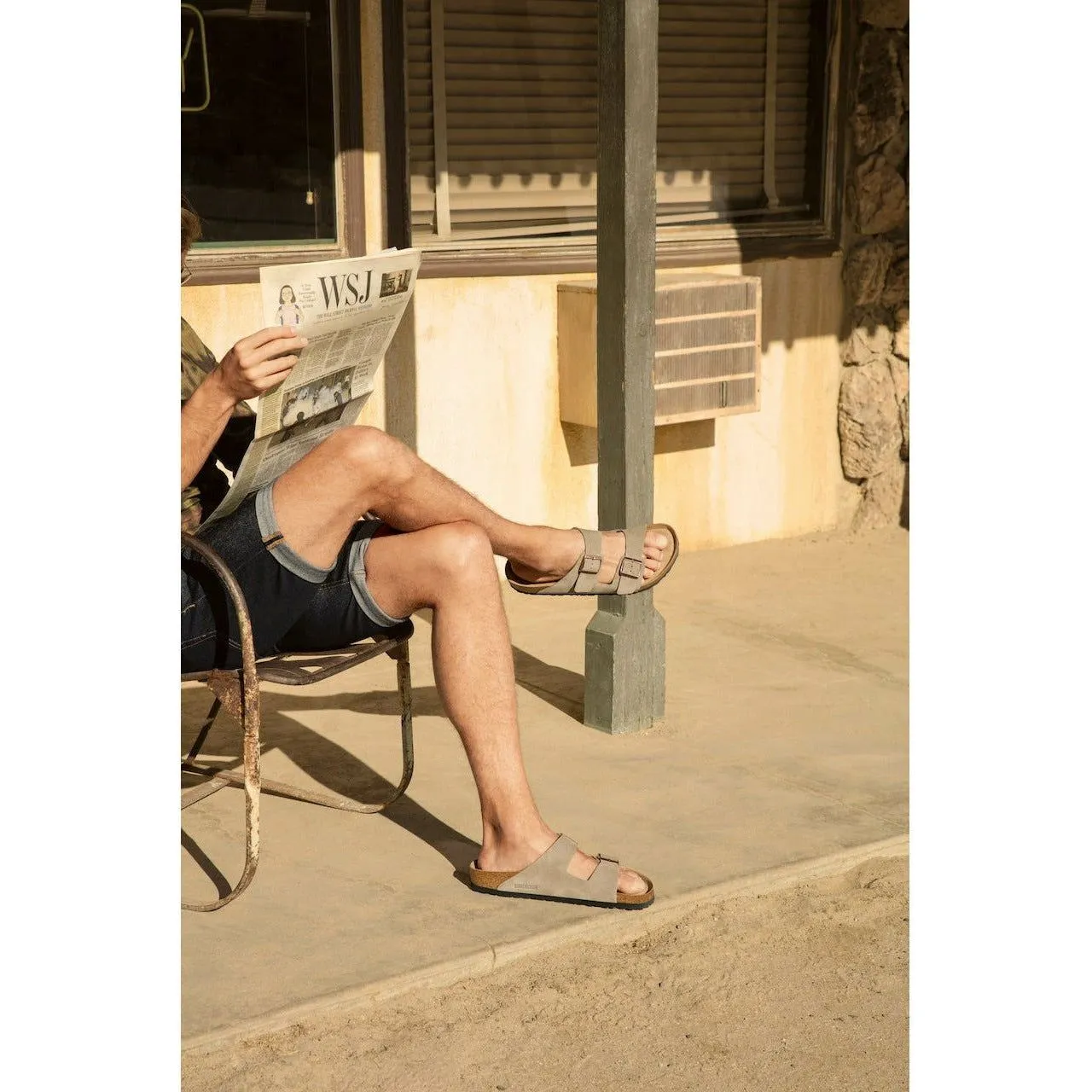 BIRKENSTOCK ARIZONA SOFT FOOTBED TAUPE SUEDE UNISEX