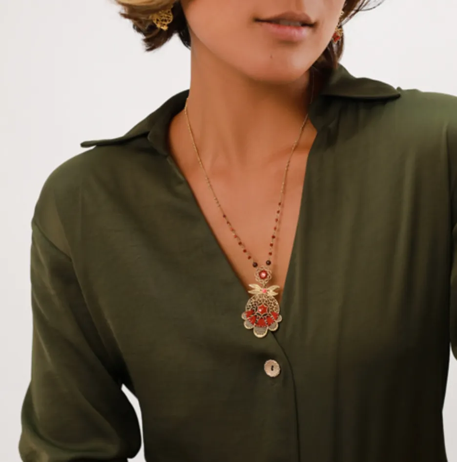 Blue Scarab Jewellery APPOLINE 3 Elements Short Necklace (cherry)