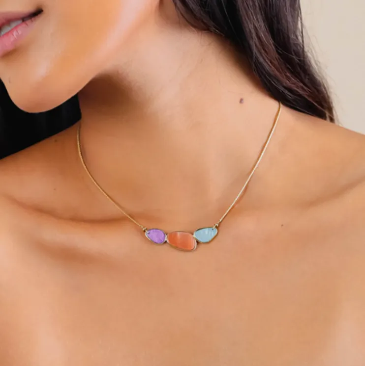 Blue Scarab Jewellery AURORE Laminated Capiz Short Necklace