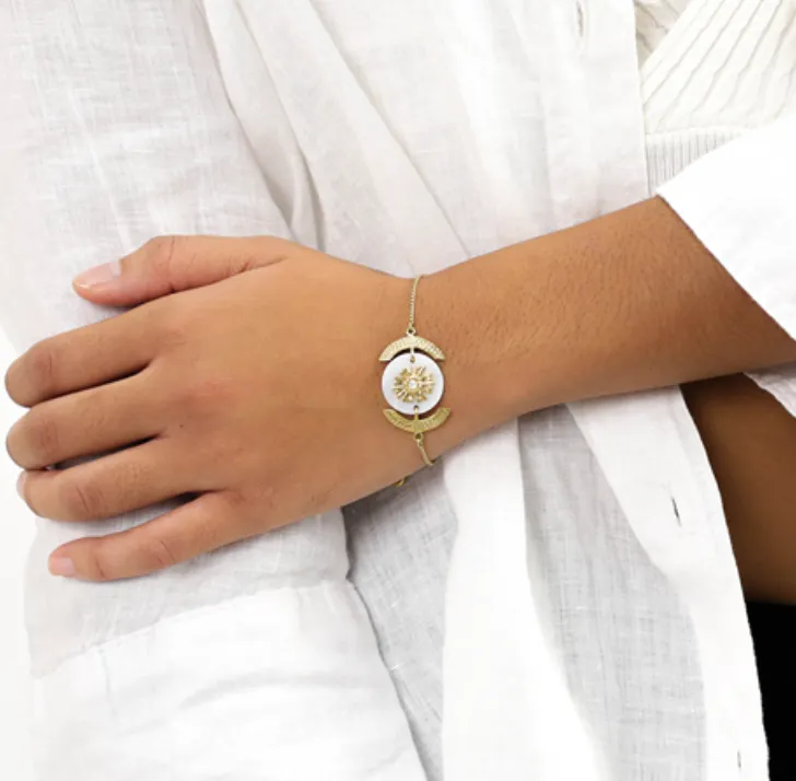 Blue Scarab Jewellery ELLEN round disc bracelet