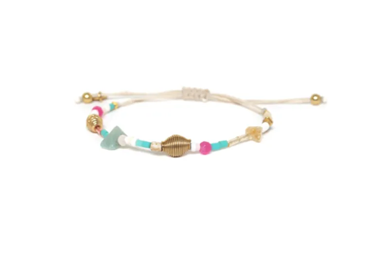 Blue Scarab Jewellery EMILY macrame bracelet