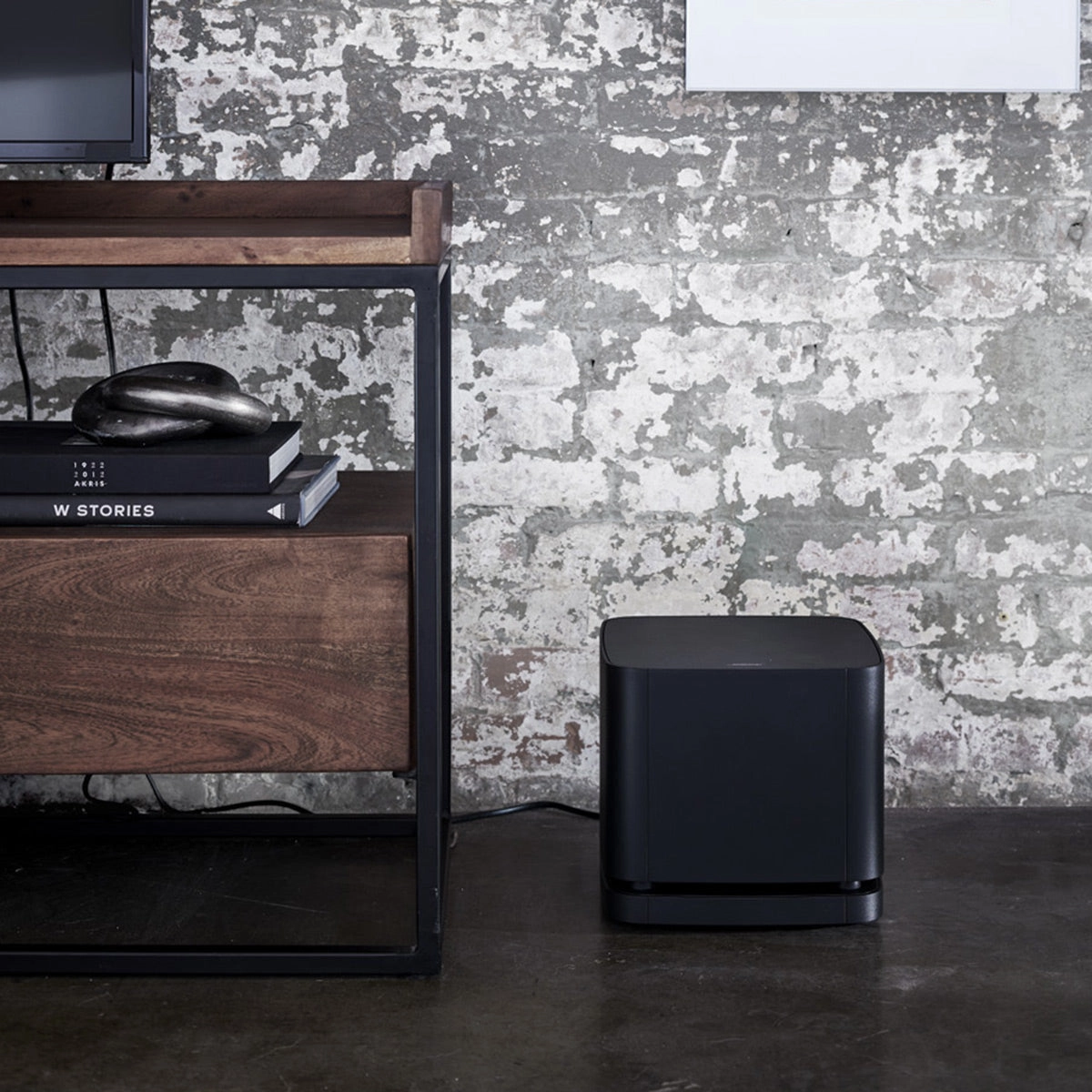 Bose TV Speaker with Bluetooth and HDMI-ARC with Bass Module 500 Wireless Subwoofer