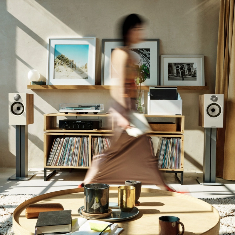 Bowers & Wilkins 606 S3 Bookshelf Speaker (Pair)