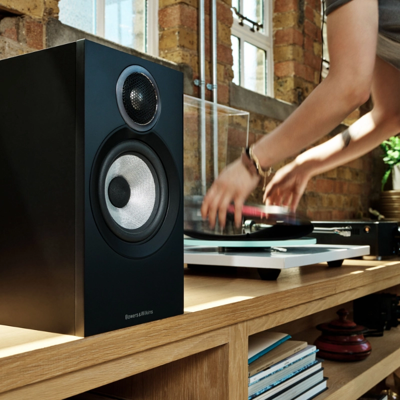 Bowers & Wilkins 607 S3 Bookshelf Speaker (Pair)