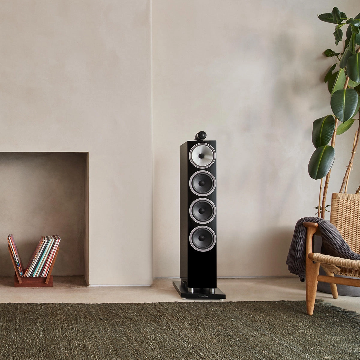 Bowers & Wilkins 702 S3 3-Way Floorstanding Speaker - Pair (Gloss Black)