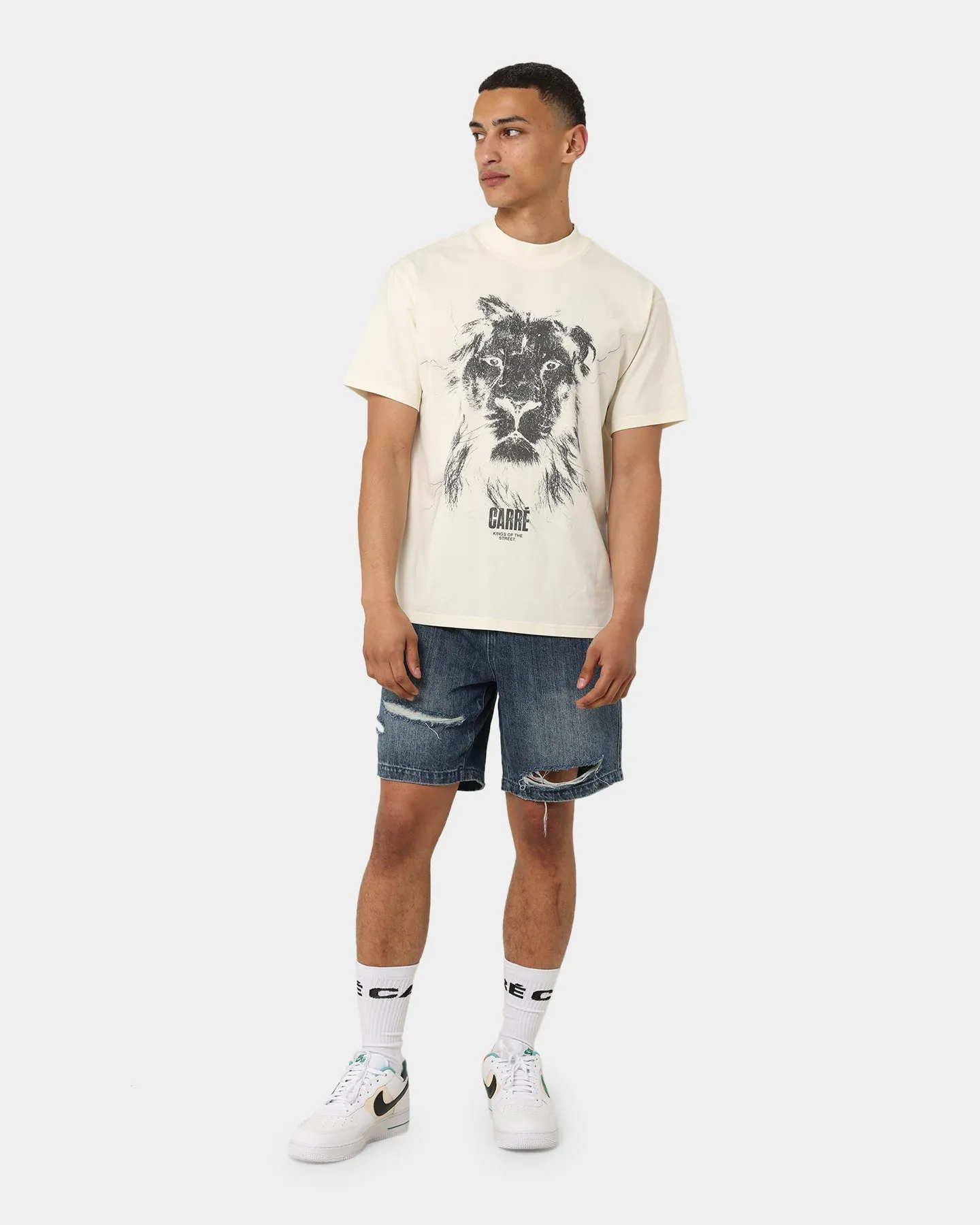 Carre Bouffant Distressed Shorts Blue
