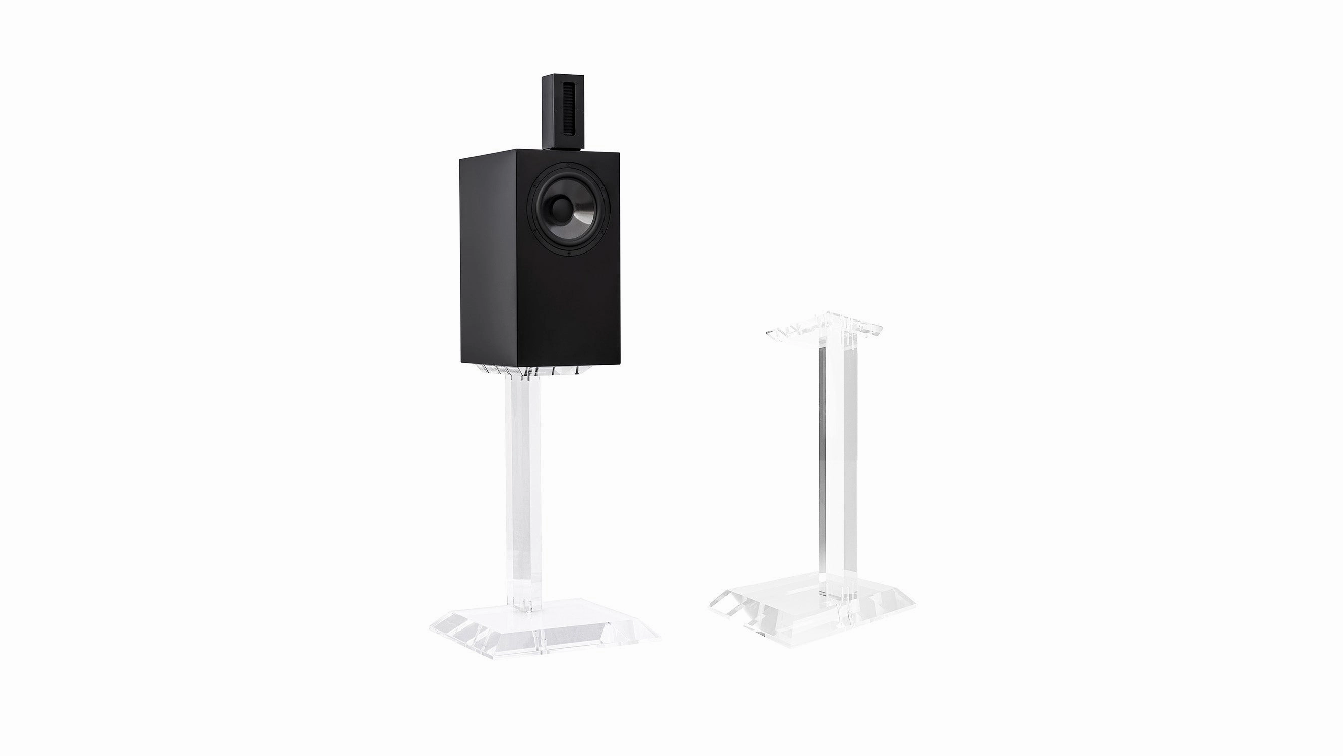 Daniel Hertz Chiara Speakers With Maria 800 Amplifier