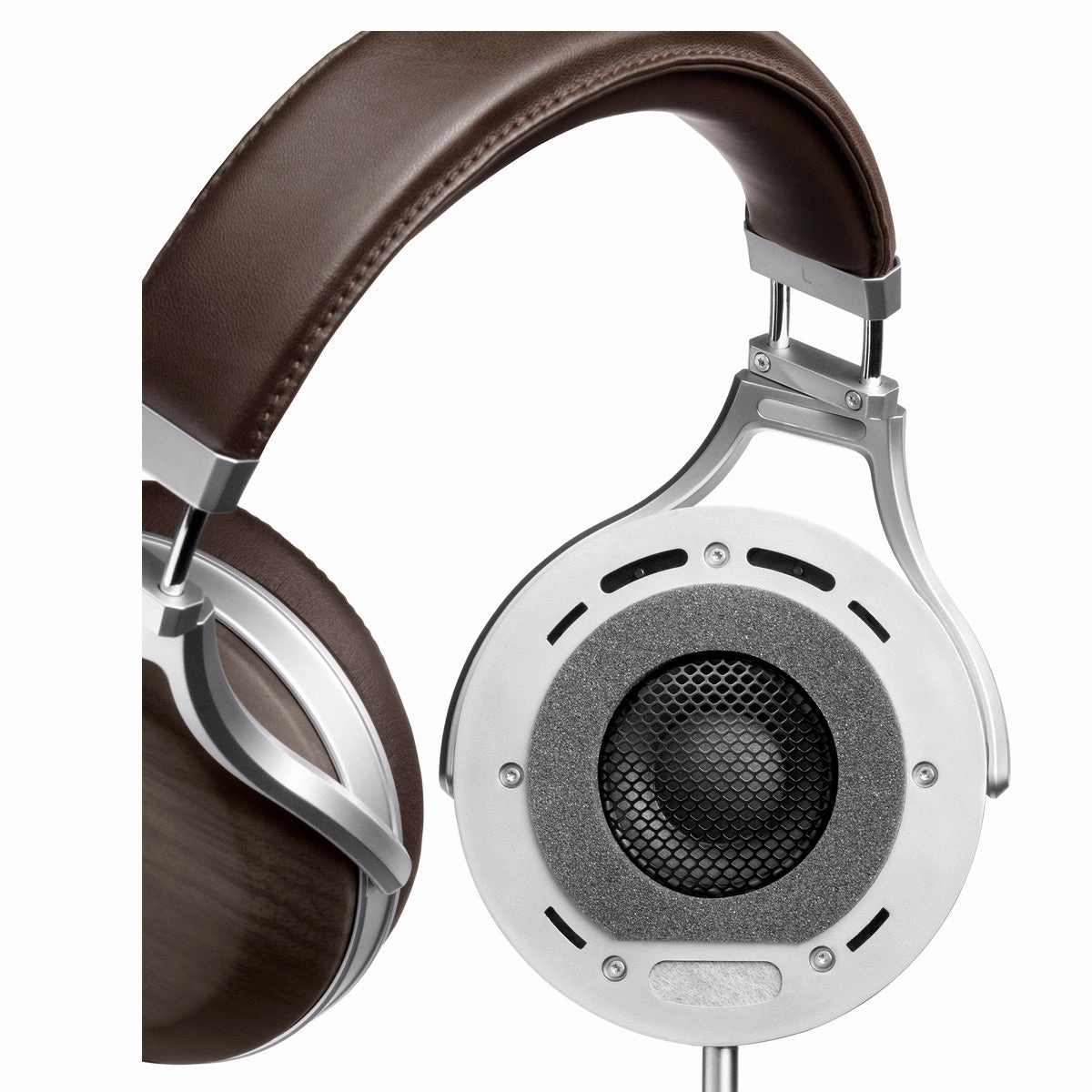 Denon AH-D5200 Over-Ear Headphones (Zebrawood)