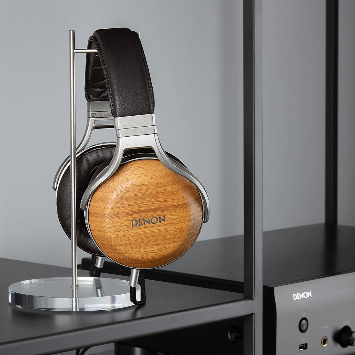 Denon AH-D9200 Reference Over-Ear Premium Headphone (Bamboo)
