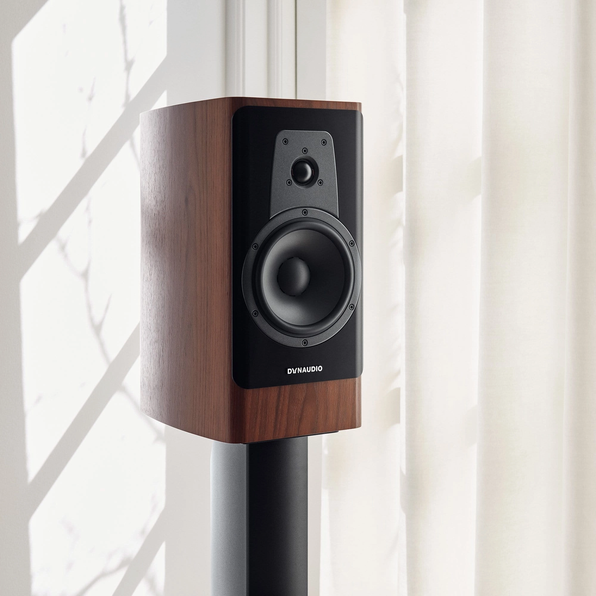 Dynaudio Contour 20i Standmount Speakers