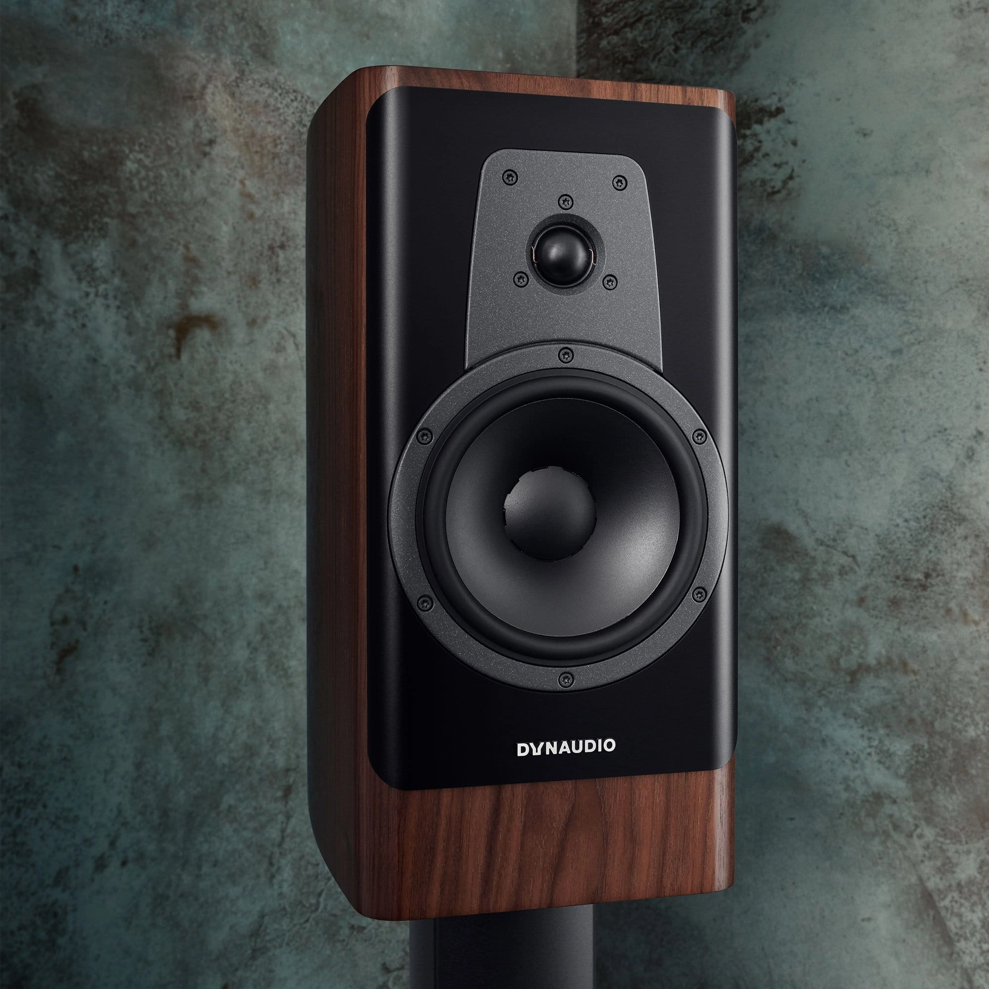 Dynaudio Contour 20i Standmount Speakers
