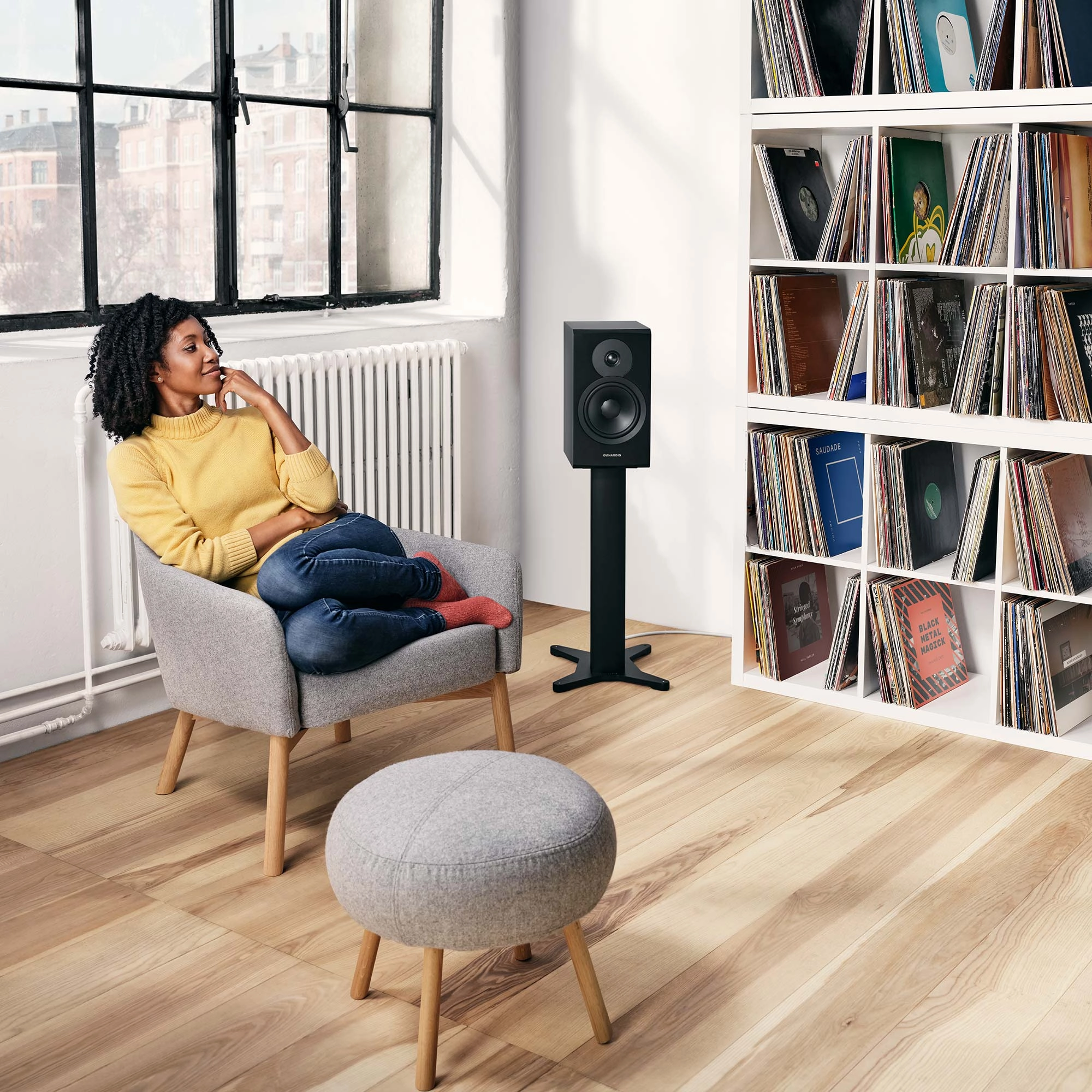 Dynaudio Emit 20 Bookshelf Speakers