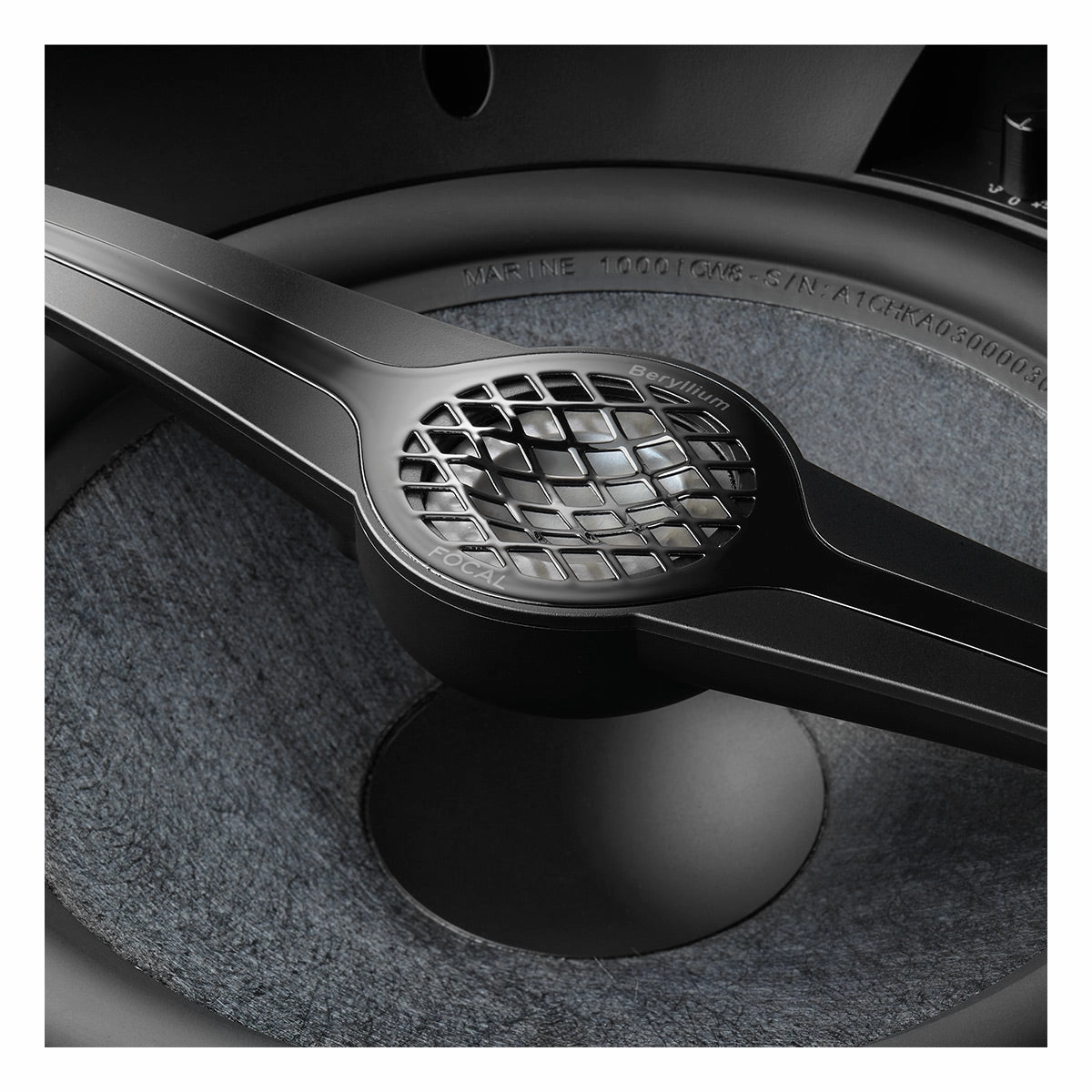Focal Littora 1000 ICW8 8" In-Wall/In-Ceiling 2-Way Speaker for Indoor & Outdoor Use - Each