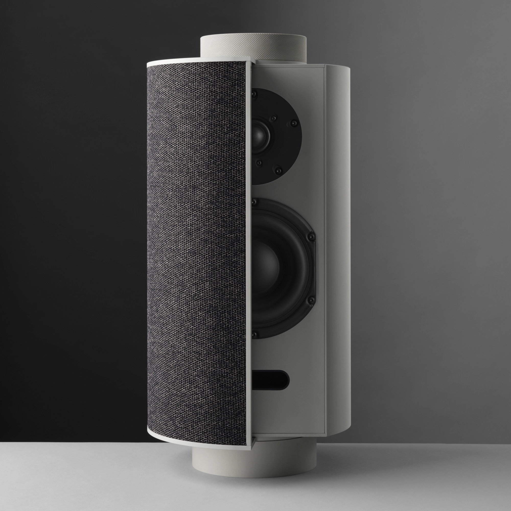 Goldmund PULP Active Wisa Speakers