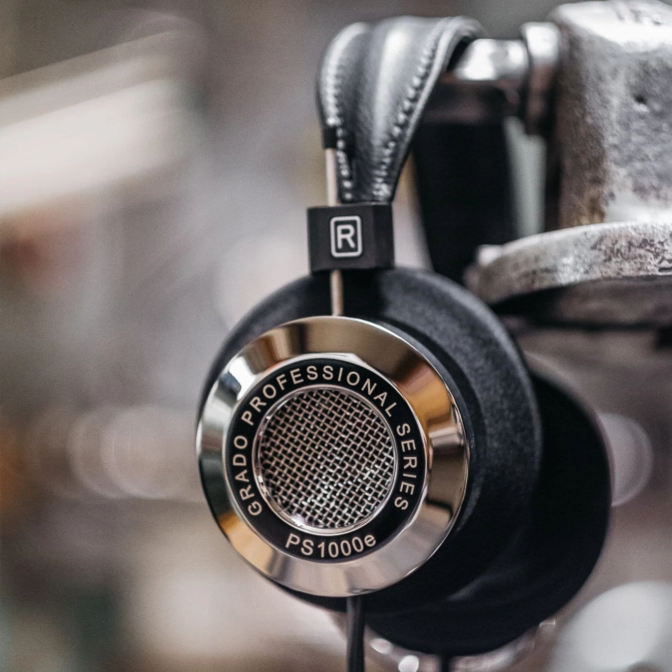 Grado PS1000e Professional Series Headphones - DEMO UNIT
