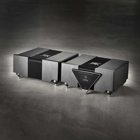 Gryphon Commander Preamplifier and PSU Amplifiers,Audio Amplifiers,Stereo Amps