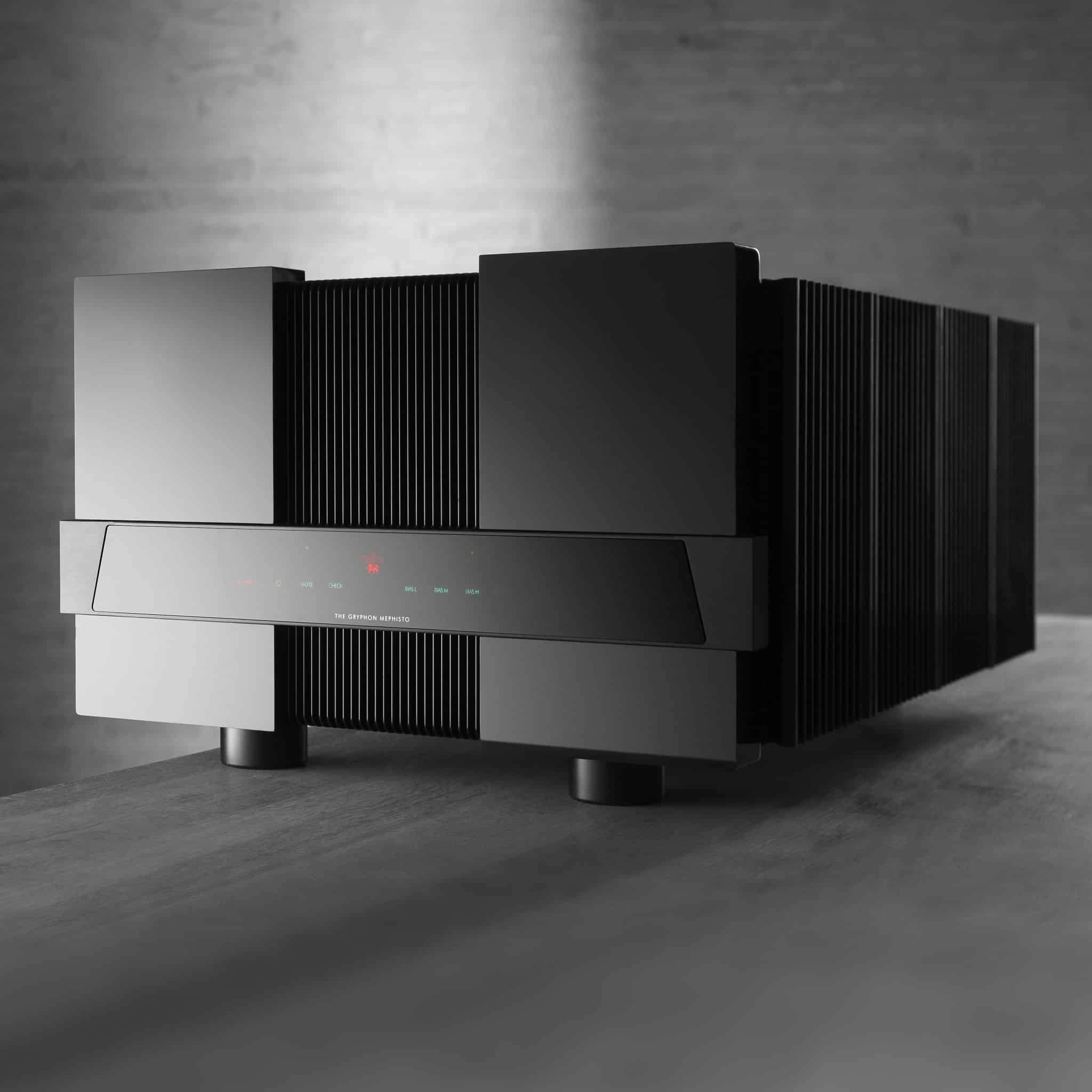 Gryphon Mephisto Stereo Power Amplifier Amplifiers,Audio Amplifiers,Stereo Amps