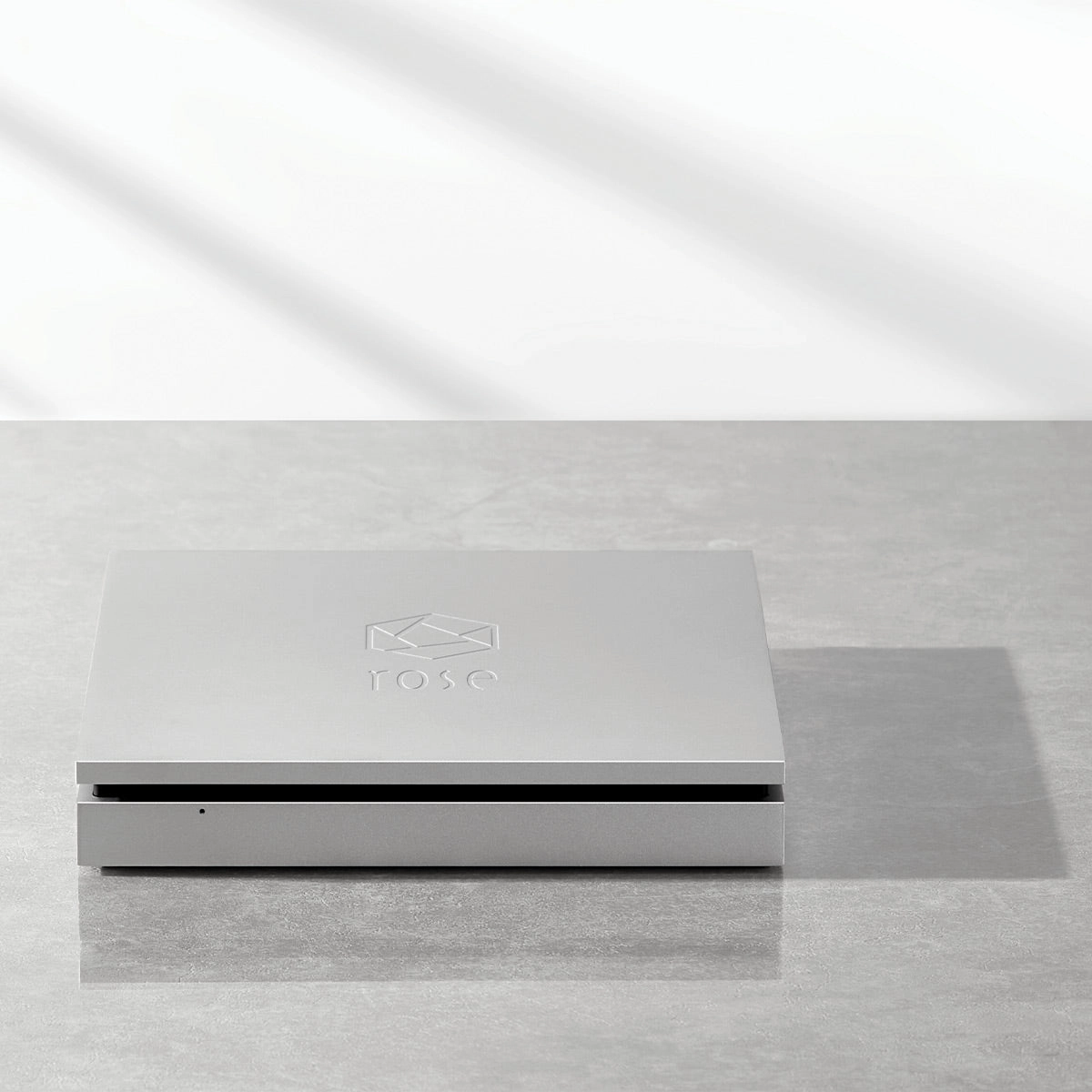 HiFi Rose RS520 Wireless Network Streamer & Integrated Amplifier with Built-In ESS Sabre DAC (Silver) with RSA780 Reference CD Drive and Ripper