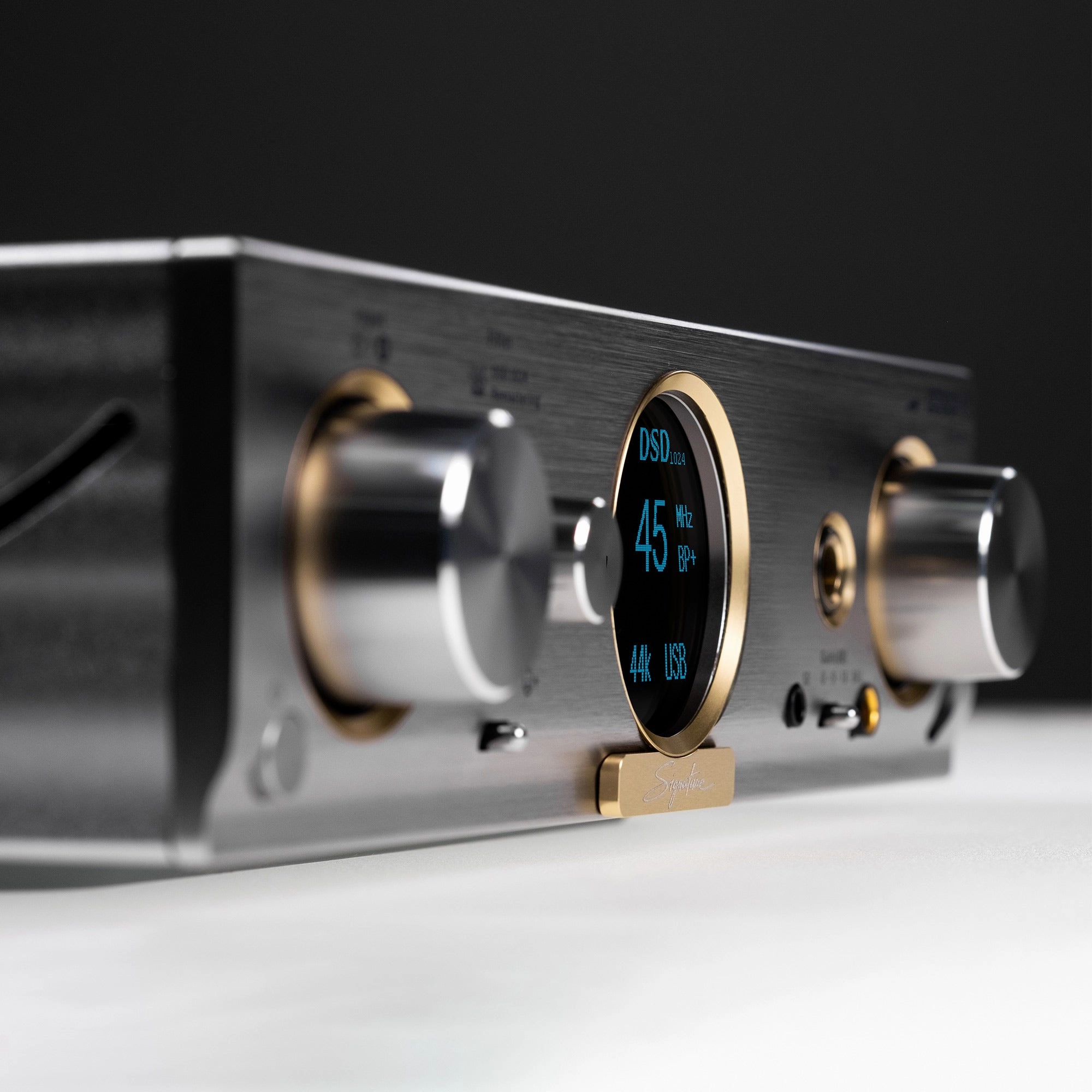 iFi audio Pro iDSD Signature DAC and Headphone Amplifier