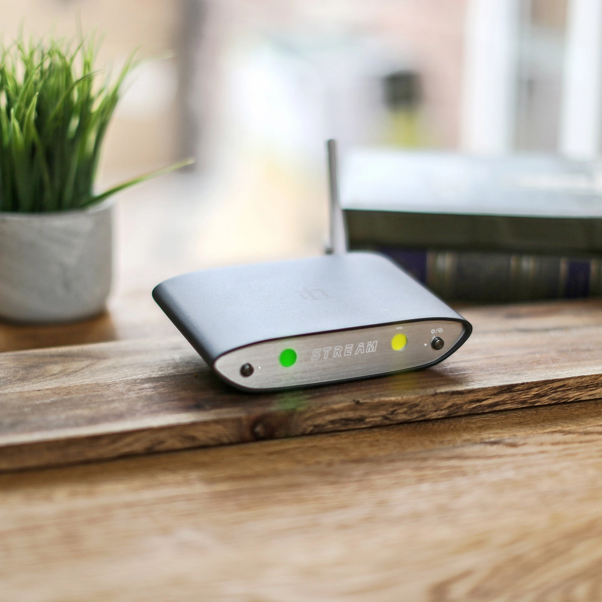 iFi audio ZEN Stream Wireless Network Streamer