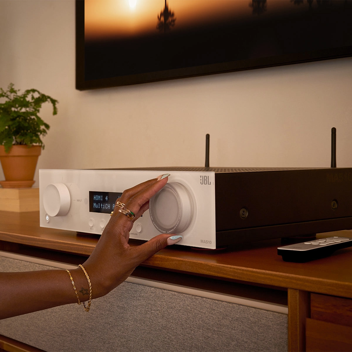 JBL MA510 5.2-Channel 8K Receiver (White)