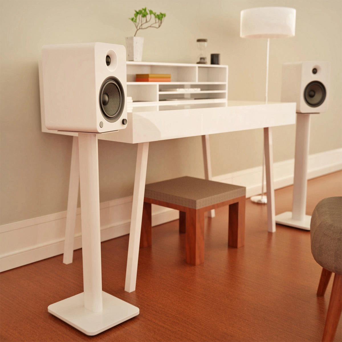 Kanto SP26PL 26" Bookshelf Speaker Stands with Rotating Top Plates and Cable Management - Pair (White)