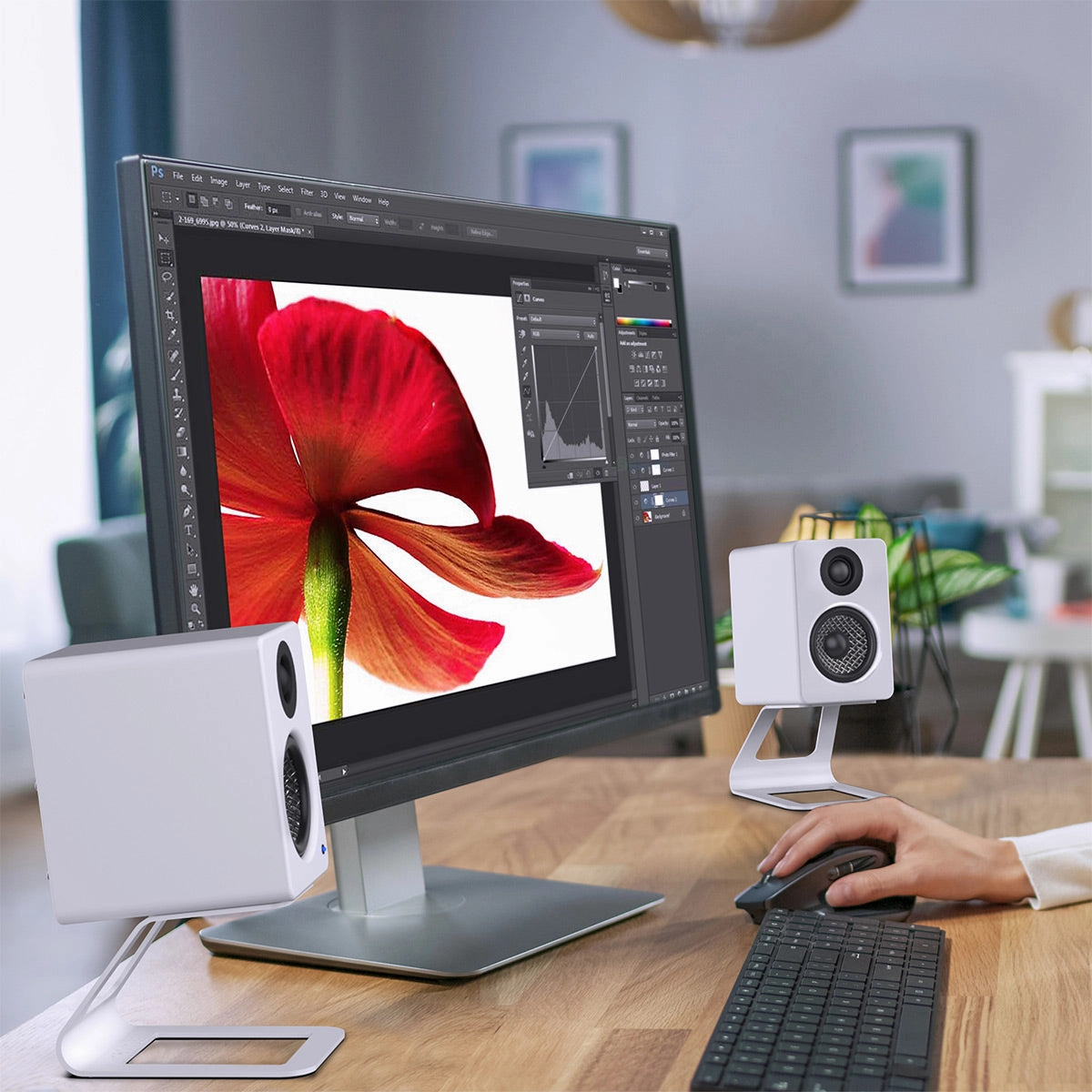 Kanto YU2 Powered Desktop Speakers - Pair (Matte White)