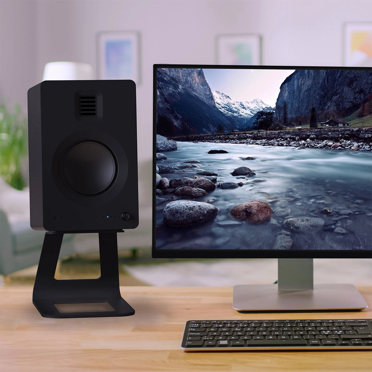 Kanto YU6 Powered Bookshelf Speakers (Walnut) with SE6 Elevated Desktop Speaker Stands (Black)