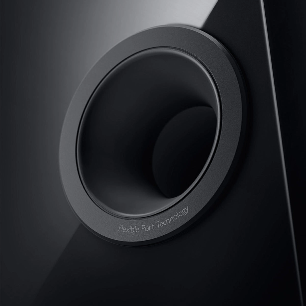 KEF R11 Meta Floorstanding Speaker - Each (Gloss Black)