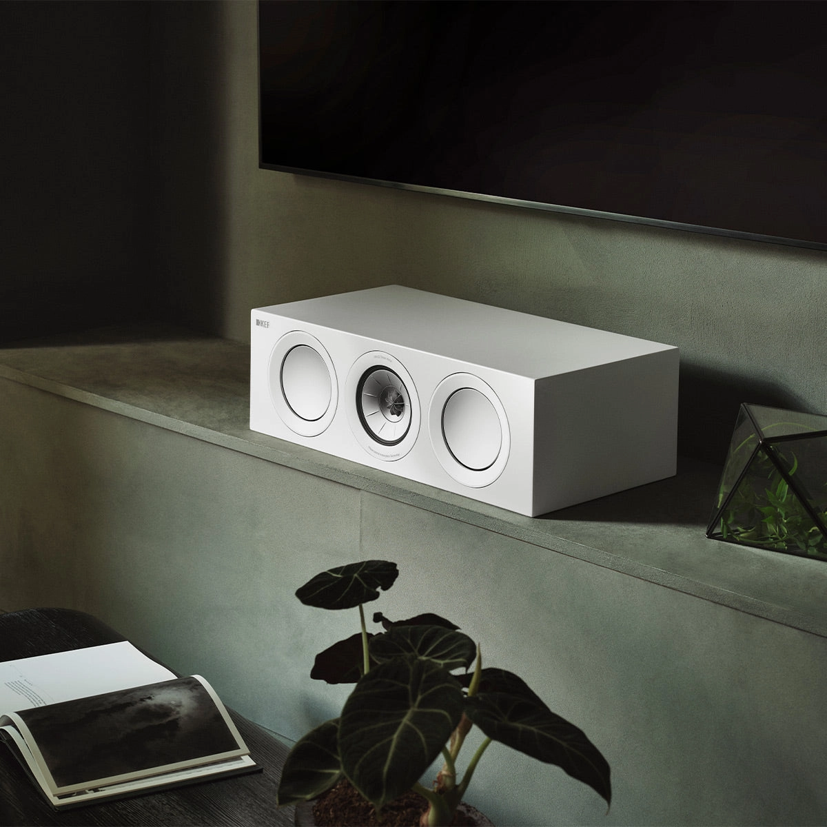 KEF R2 Meta Center Channel Speaker (Gloss White)