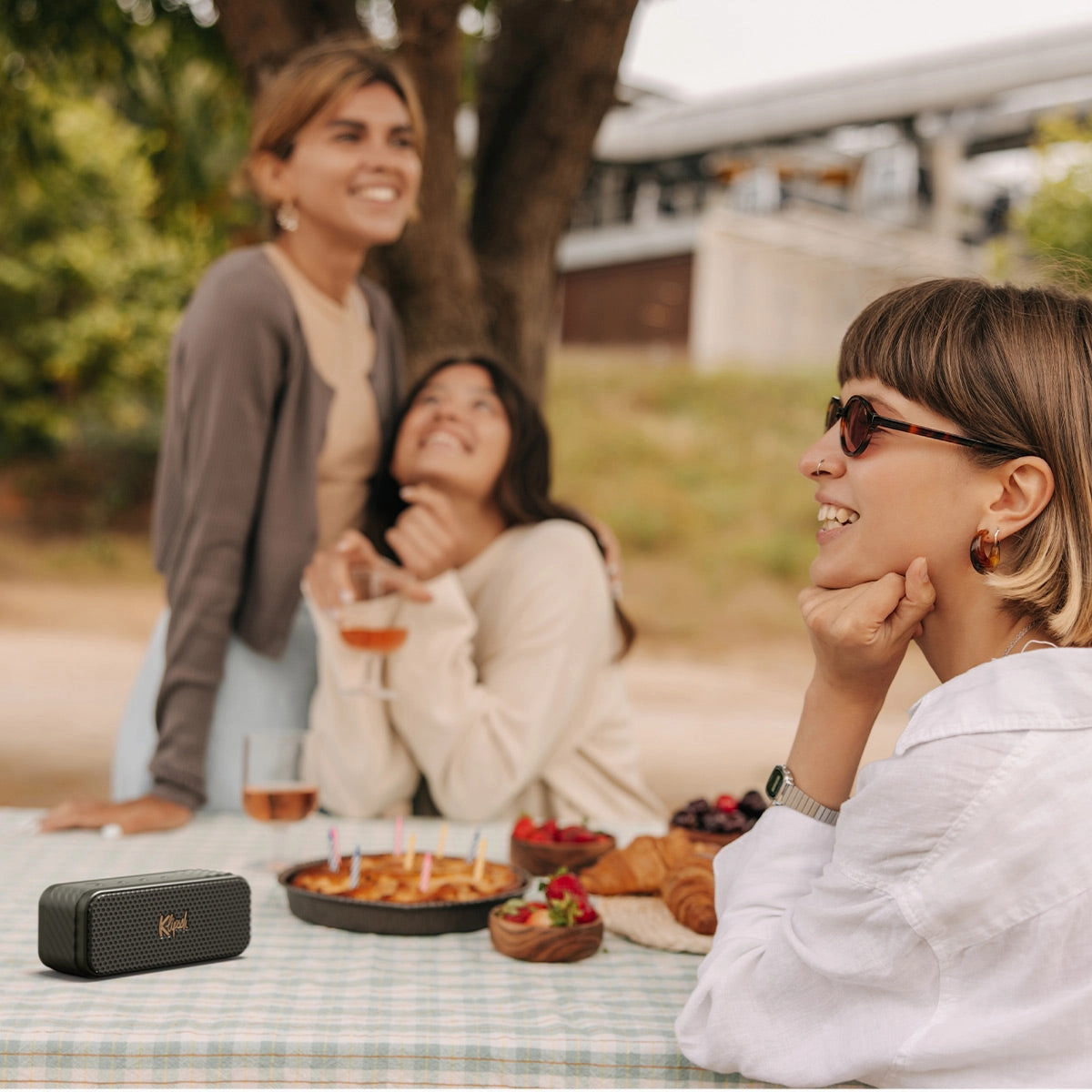 Klipsch Nashville Portable Waterproof Bluetooth Speaker