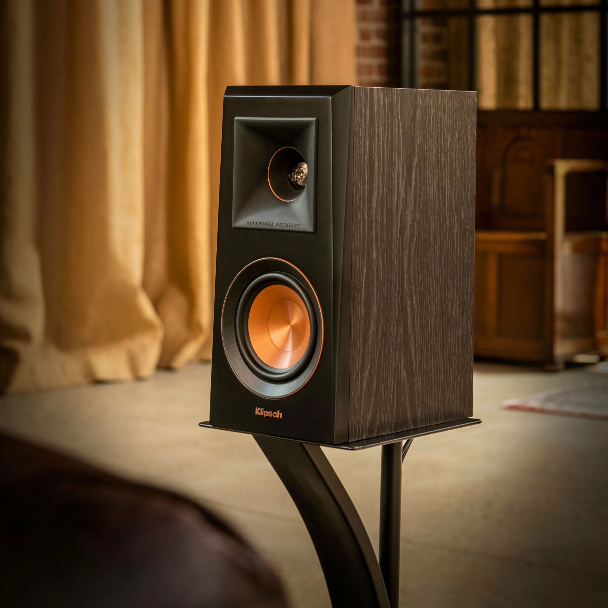 Klipsch RP-600M II Bookshelf Speakers (Pair)