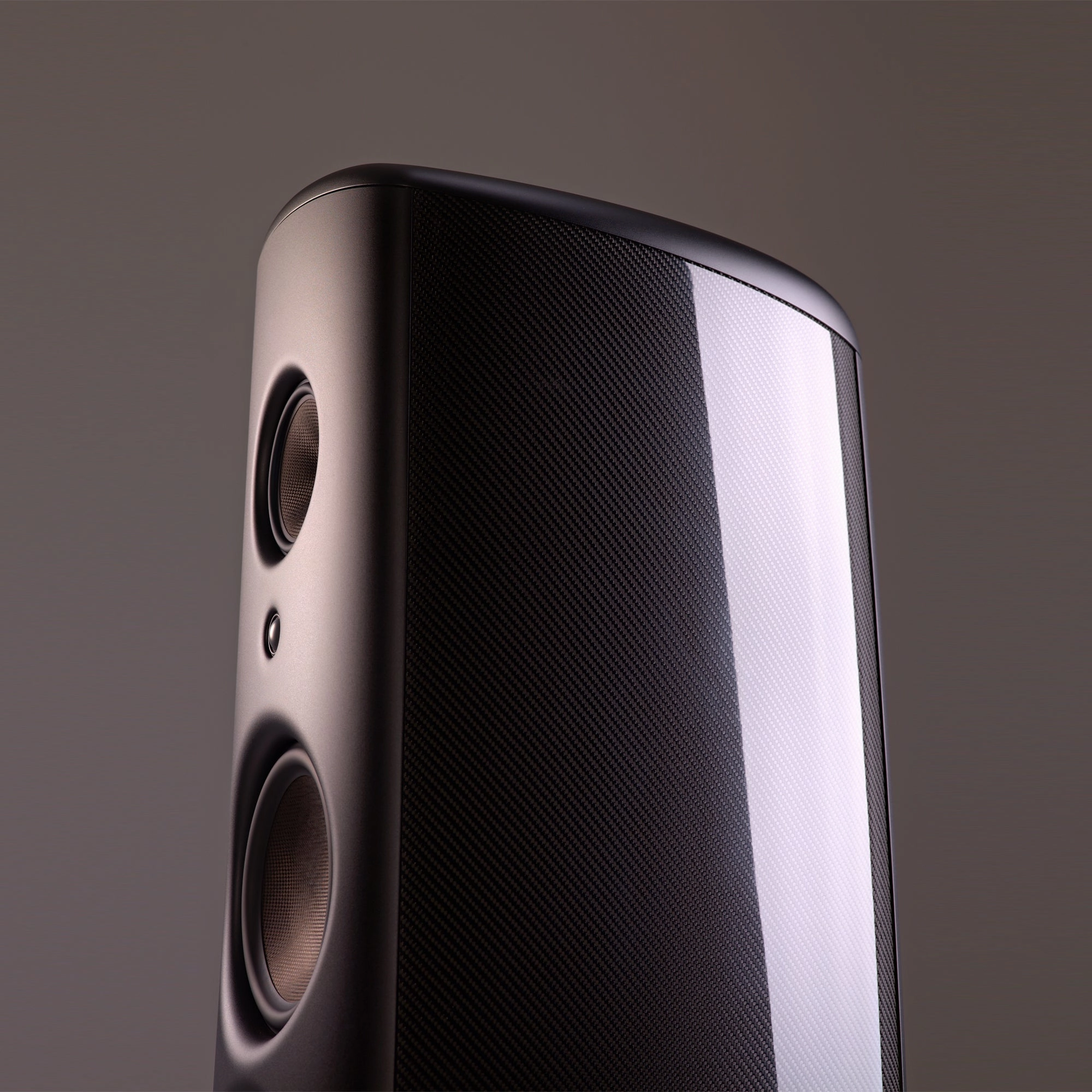 Magico M6 Carbon Fibre Floorstanding Speakers
