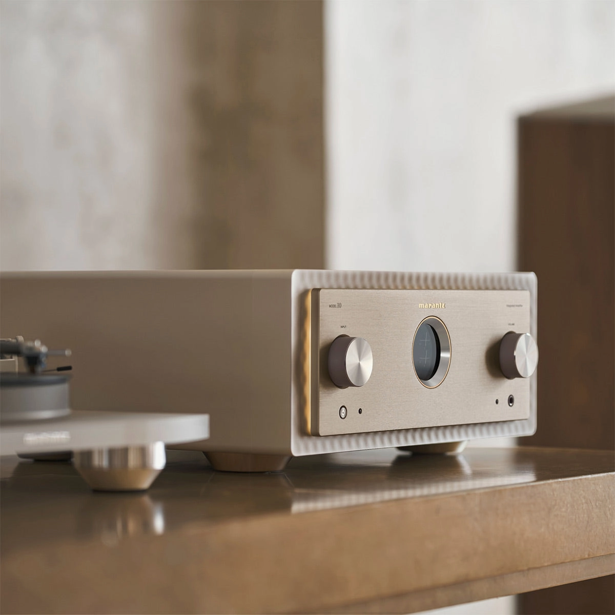 Marantz MODEL10 Integrated Amplifier (Champagne)
