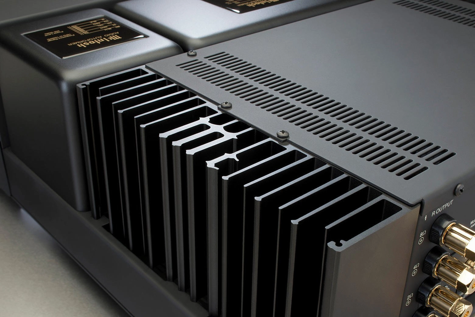 McIntosh MA7200 - 2-Channel Integrated Amplifier