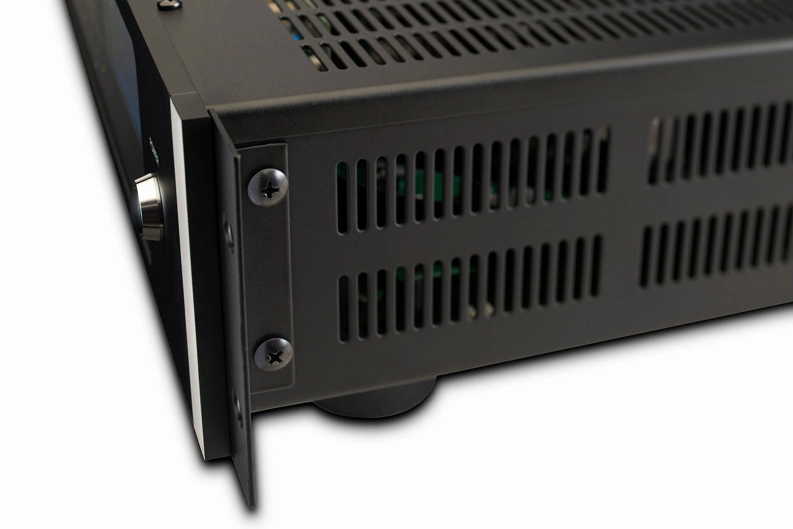 McIntosh MI254 - 4-Channel Digital Amplifier