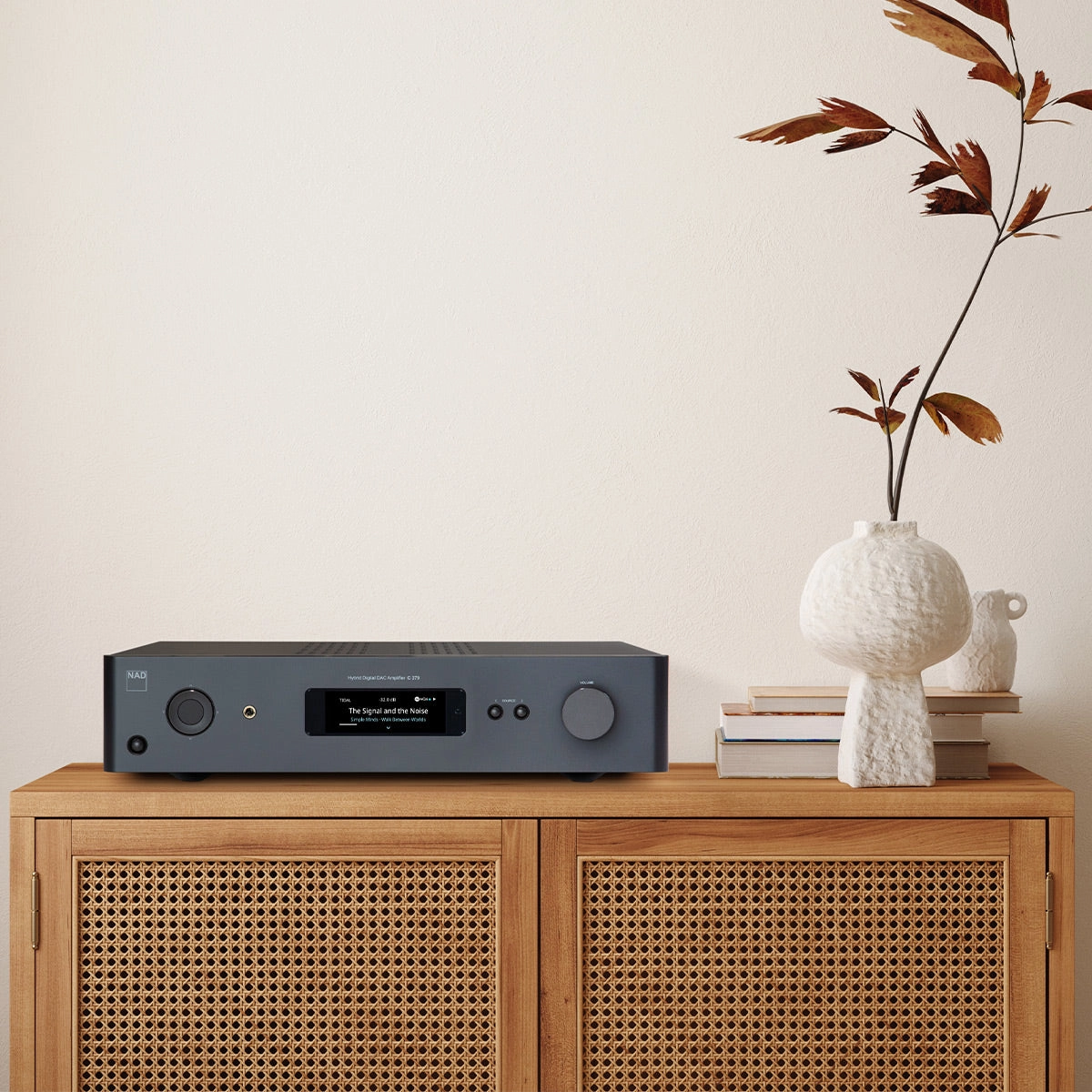 NAD Electronics C 379 HybridDigital Amplifier with BluOS
