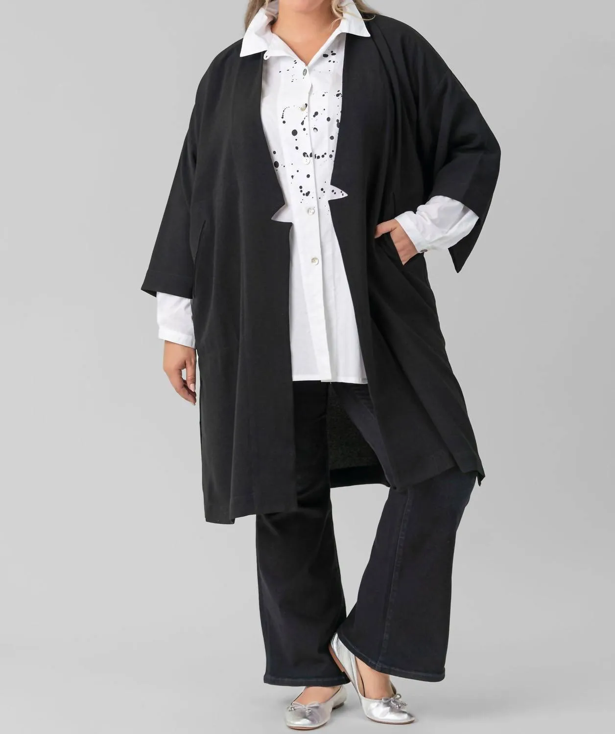 Nami Crepe Kimono Jacket In Black