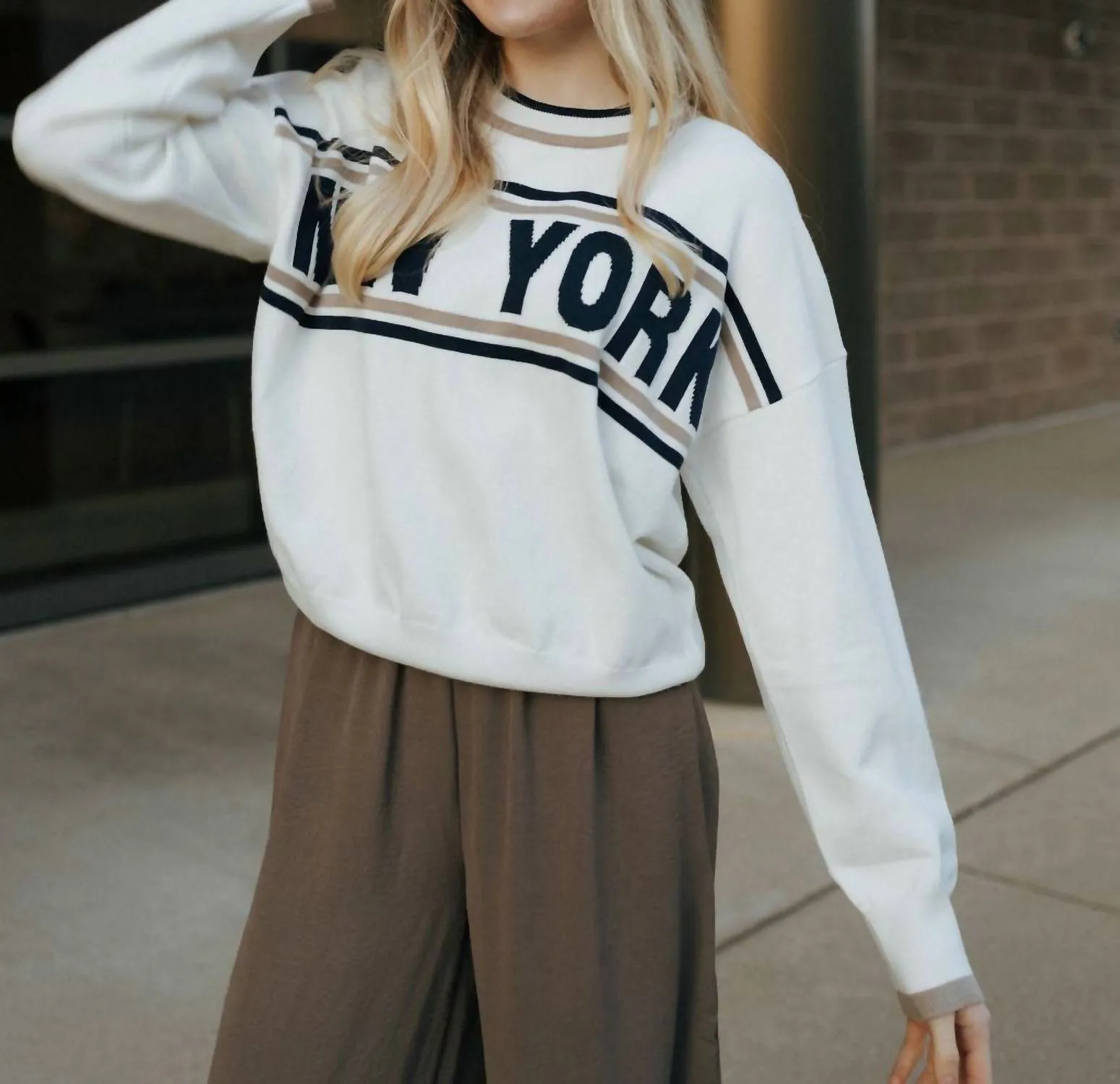 New York Stripe Sweater In Beige/navy