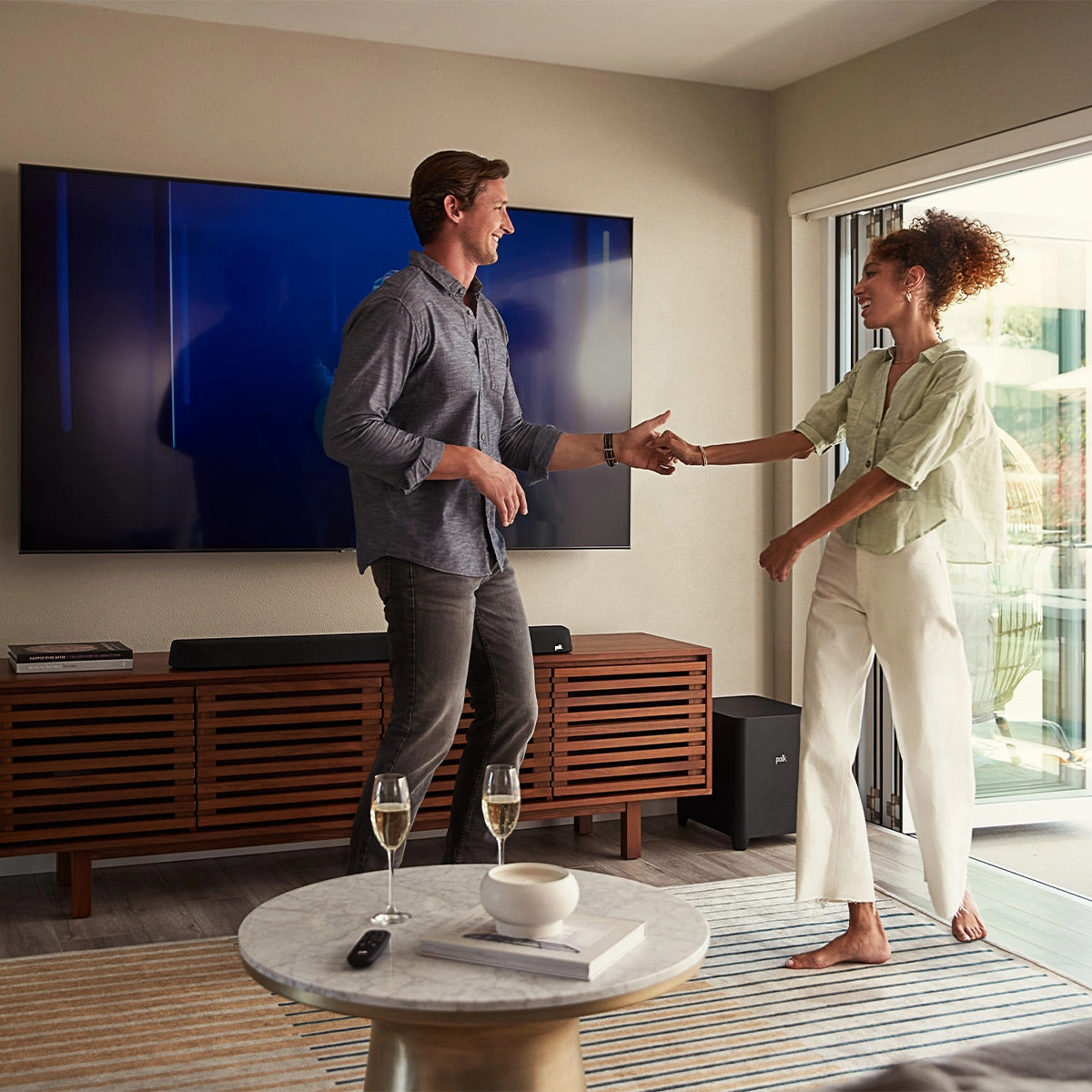 Polk Audio MagniFi Max AX 6.1 Channel Soundbar System with Dolby Atmos/DTS:X and 10&rdquo; Wireless Subwoofer
