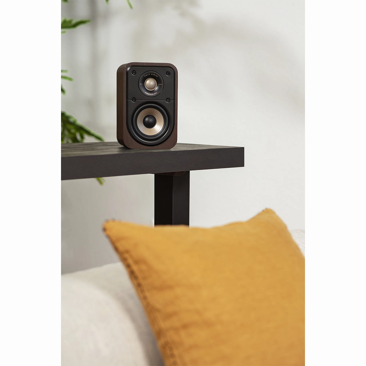 Polk Audio Signature Elite ES10 Surround Speakers - Pair (Walnut)