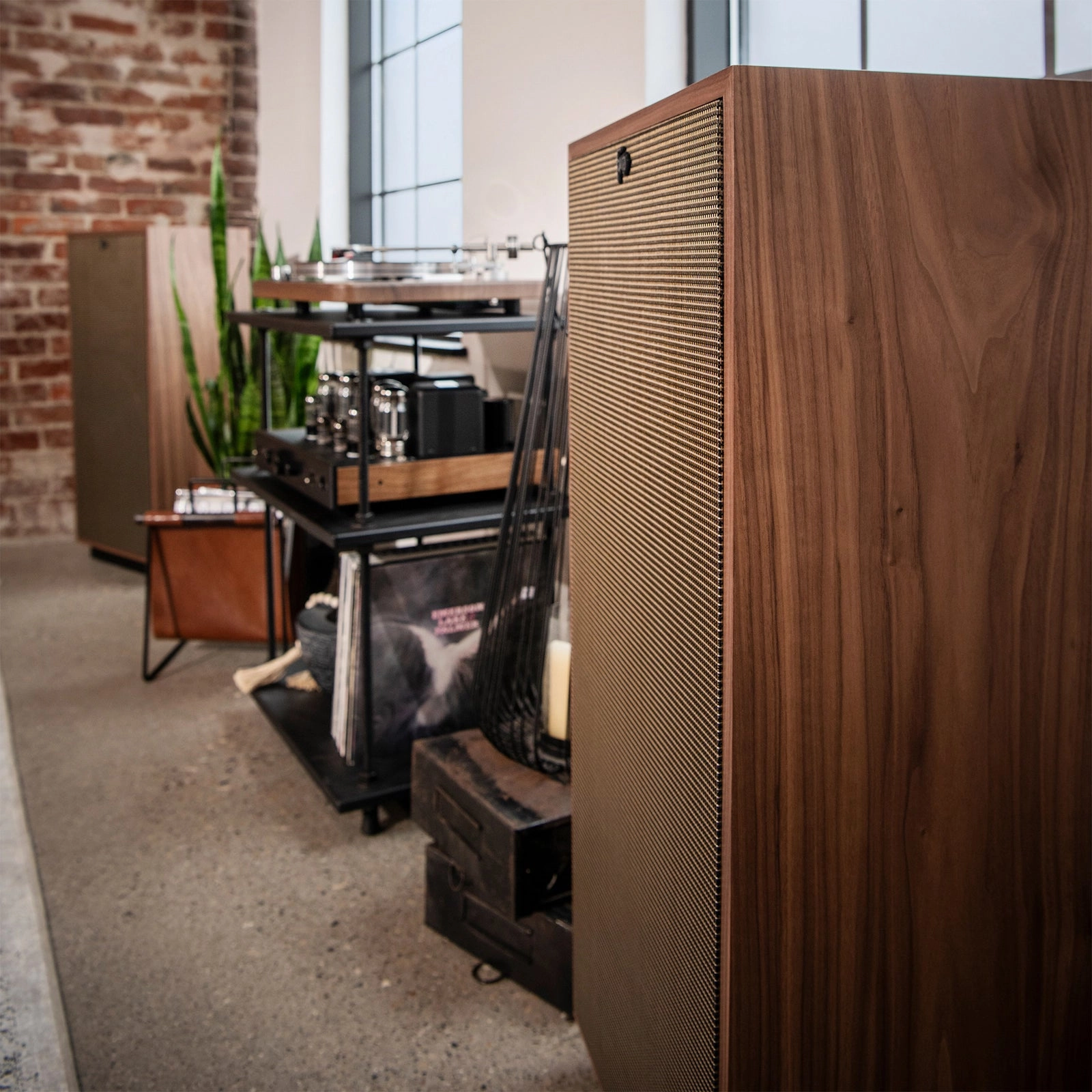 Preowned Klipsch Heritage Forte IV - American Walnut pair