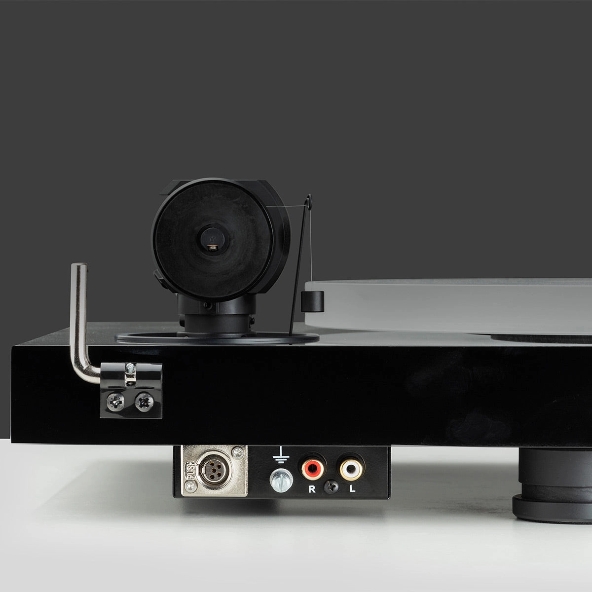 Pro-Ject X1 B Balanced Turntable with Pick it Pro Cartridge (Gloss Black)