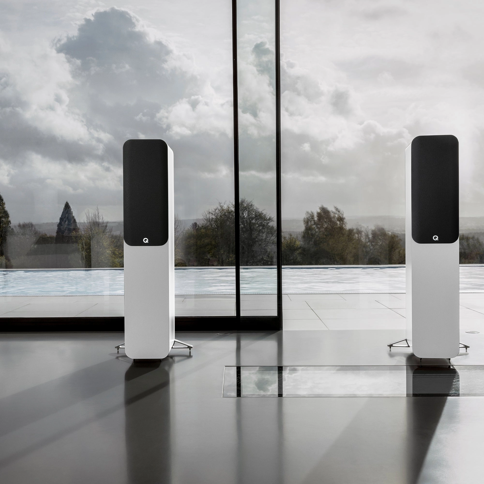 Q Acoustics 5040 Floorstanding Speakers (B-Stock)