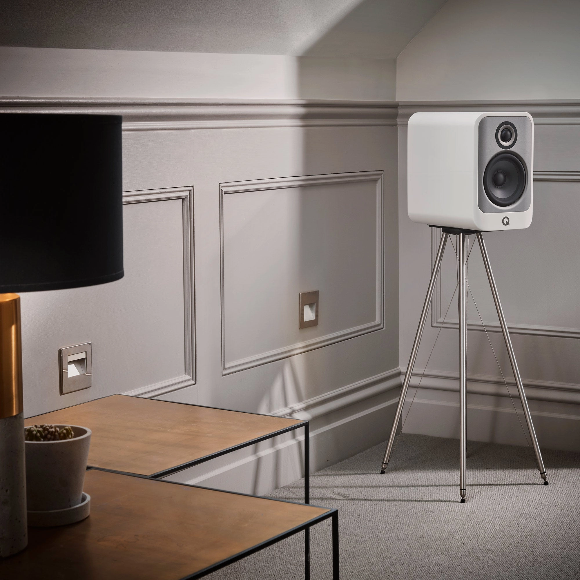 Q Acoustics Concept 30 Bookshelf Speakers (B-Stock)