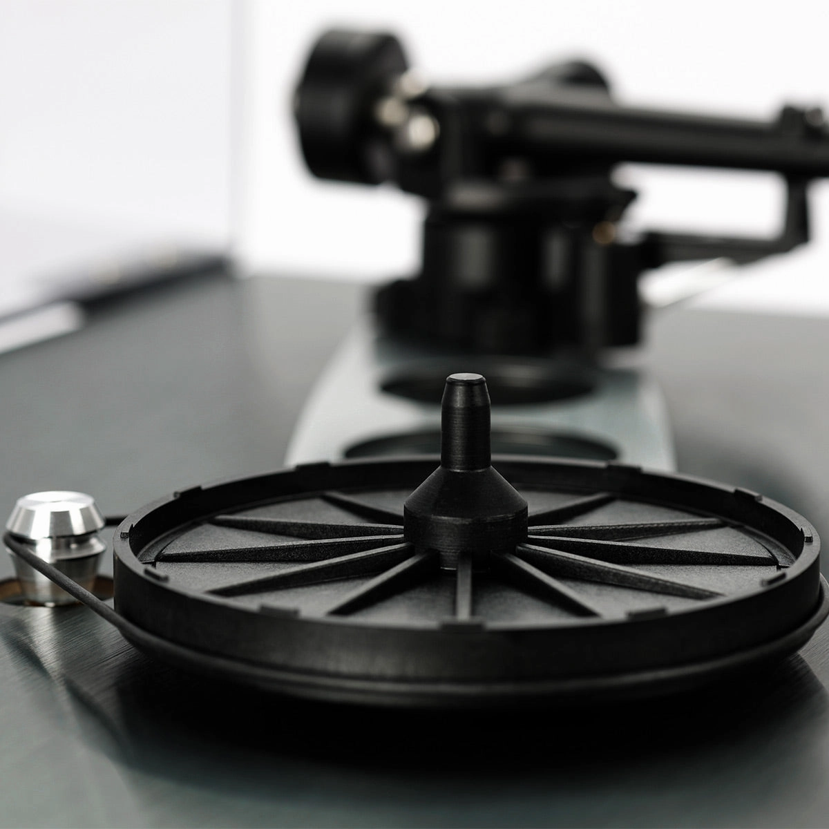 Rega Planar 3 RS Edition with Nd5 MM Cartridge (Brushed Metallic)