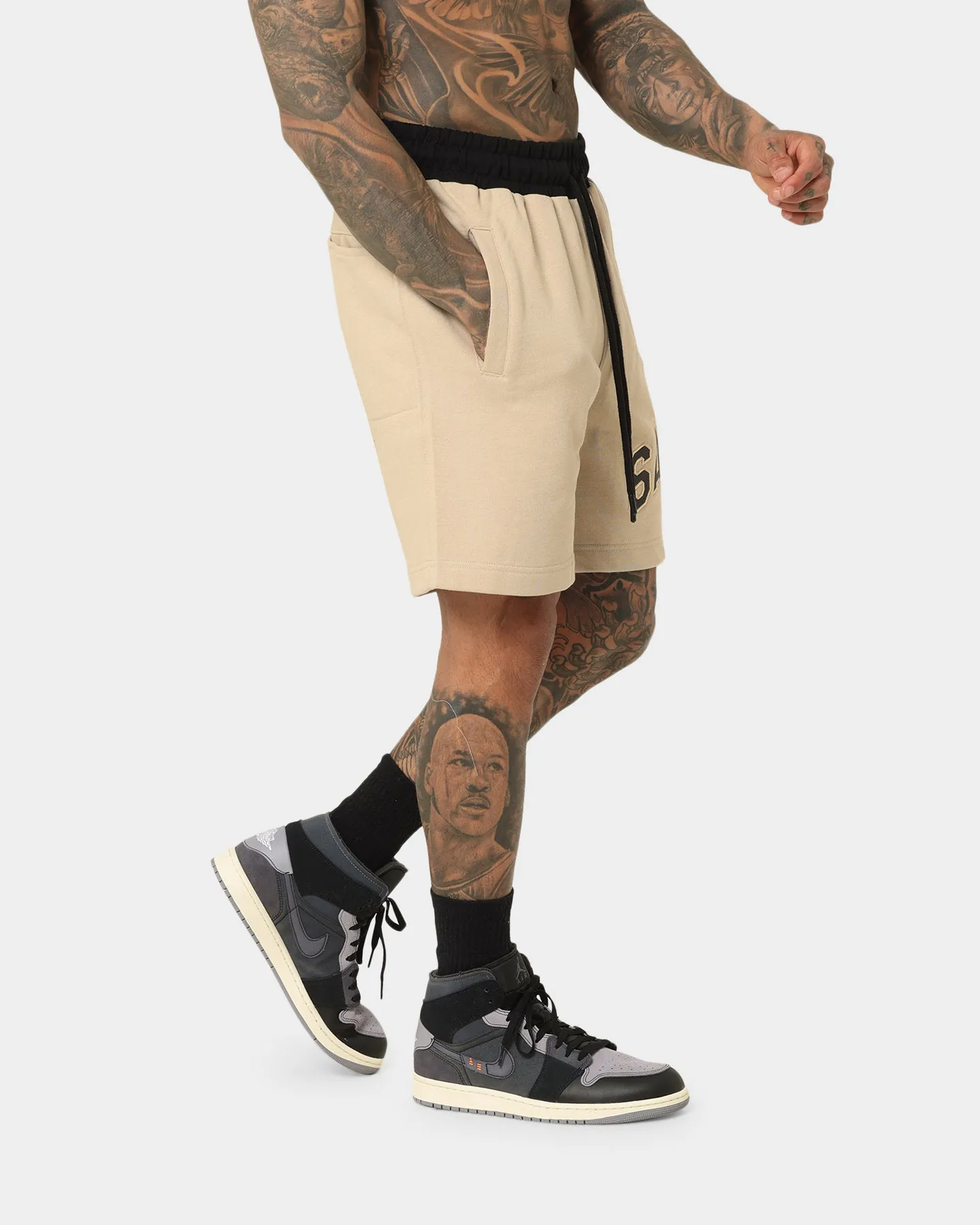 Saint Morta Kingdom Sweat Shorts Stone/Black