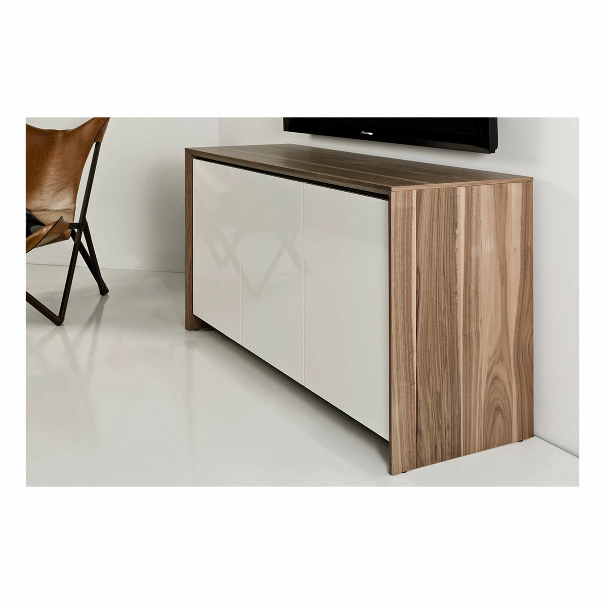 Salamander Designs Chameleon Collection Barcelona 337 Triple AV Cabinet (Natural Walnut with Gloss White Doors)